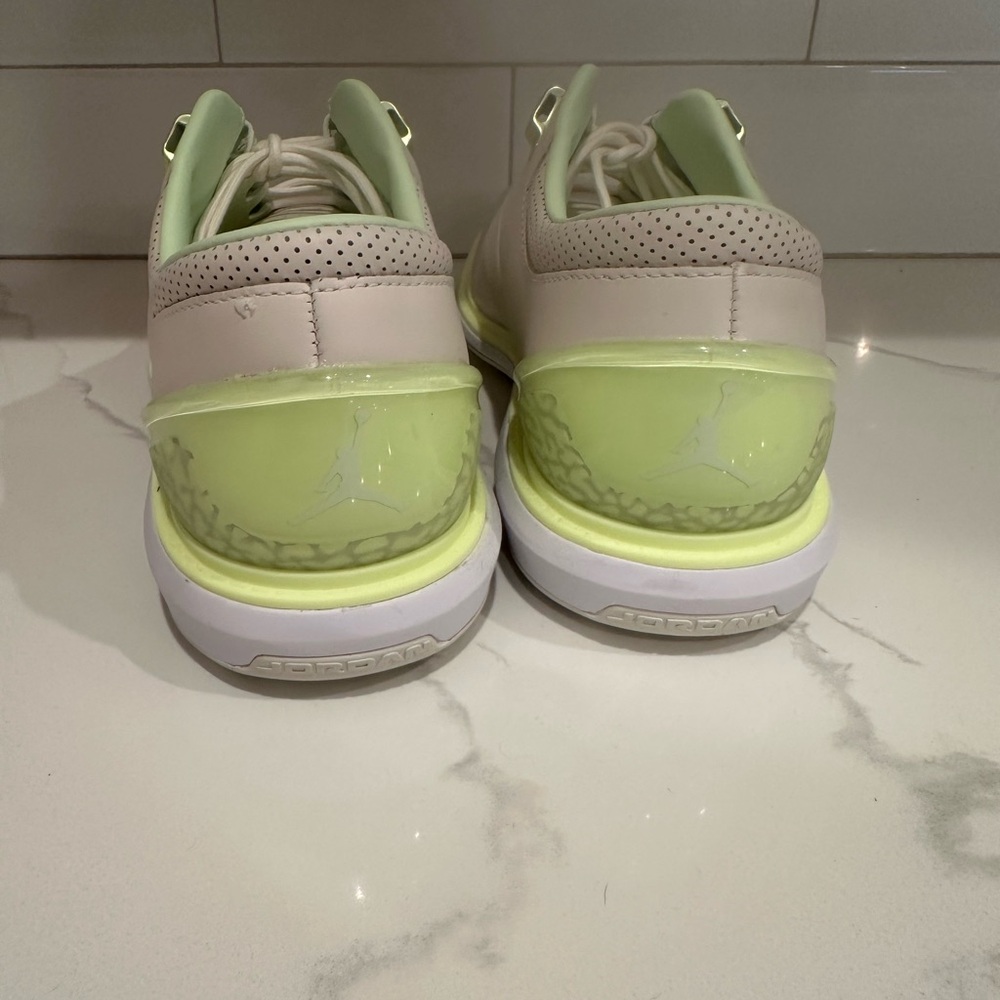 JORDAN GOLF SHOES - Picture 2 of 5